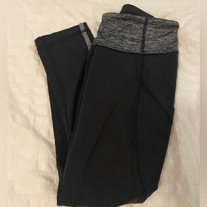 Lululemon Cropped Compression Tights